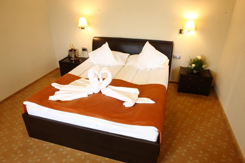 Hotel Transilvania Zalău Dış mekan fotoğraf