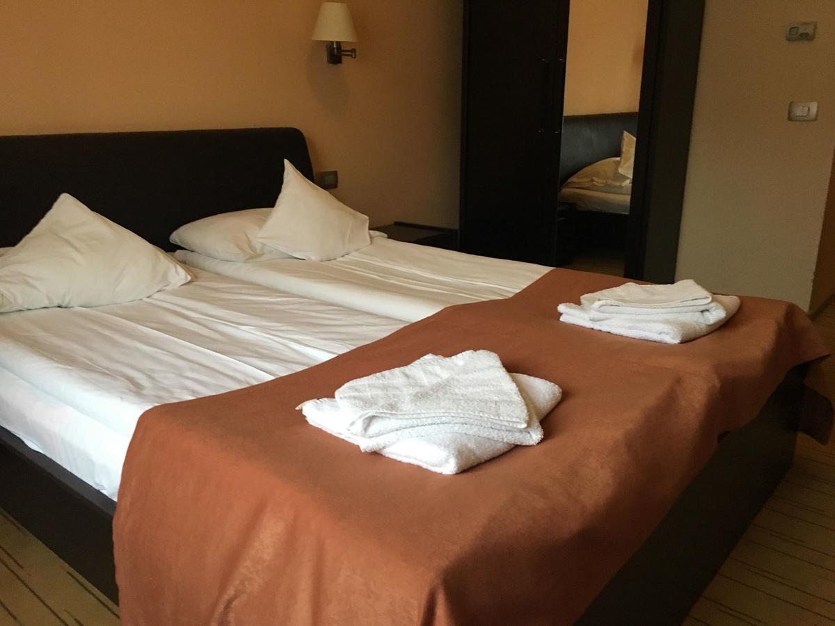 Hotel Transilvania Zalău Dış mekan fotoğraf
